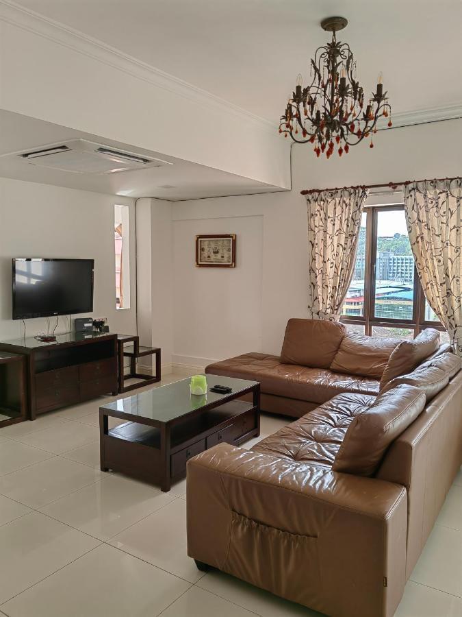 Marimari Marina Service Condo Kota Kinabalu Exterior foto