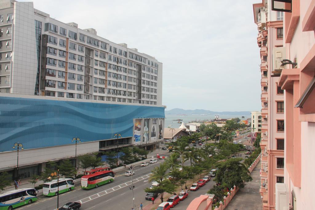 Marimari Marina Service Condo Kota Kinabalu Exterior foto